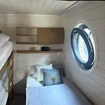 Stilvolles Hausboot Enjoy Woma D13
