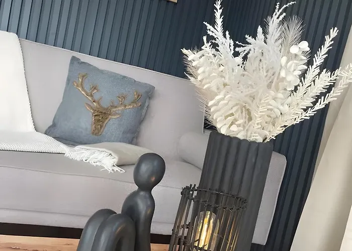 Stilvolles Hausboot Enjoy Woma D13 *