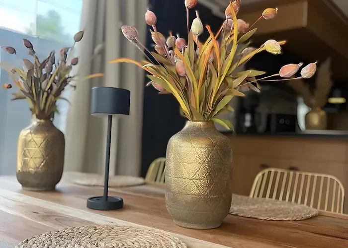 بوتيل Stilvolles Hausboot Enjoy Woma D13